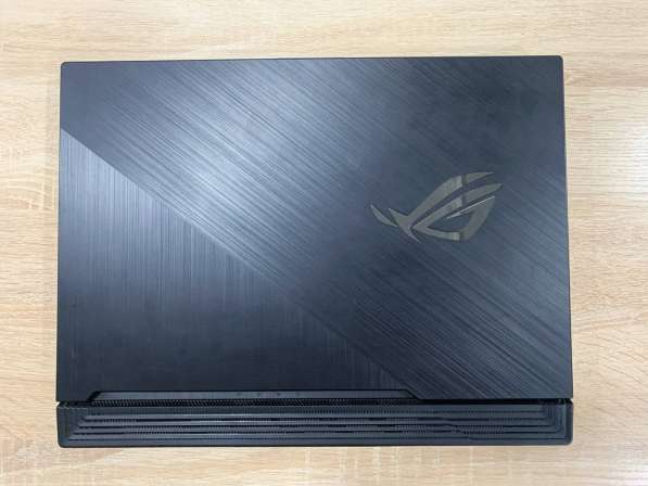 Asus ROG Strix G512LW i7, 16GB, RTX 2070 (8 GB), 1TB в фото 5