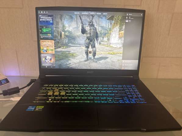 Msi katana 17 B13VFK
