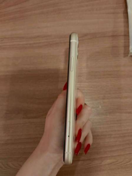 Iphone 11, 128 гб в Новосибирске