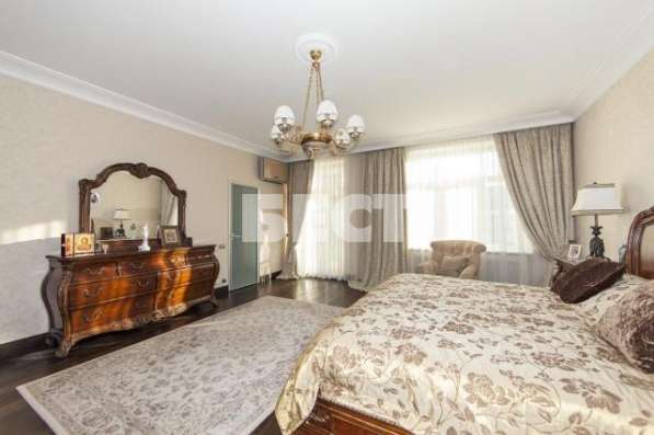 Продам многомнатную квартиру в Москве. Жилая площадь 285 кв.м. Этаж 4. Дом кирпичный. в Москве фото 6