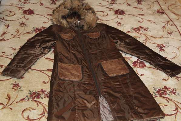 Продается итальянское женское пальто в Москве