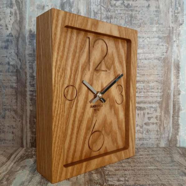 Часы настольные в Санкт-Петербурге фото 46