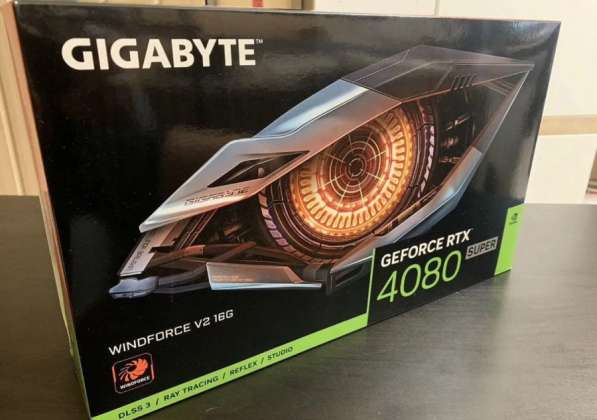 Продам видеокарту RTX 4080 super, абсолютно новая. PayPal