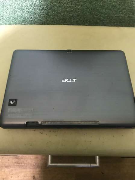 Продам ноутбук-планшет Acer iconiatab