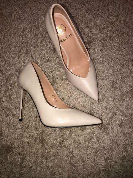 Продаю туфли