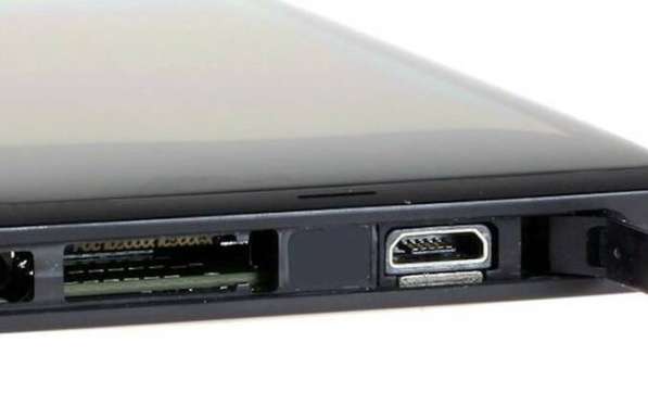 Nokia N9 64Gb Black (Финляндия, Ростест) в Москве фото 3