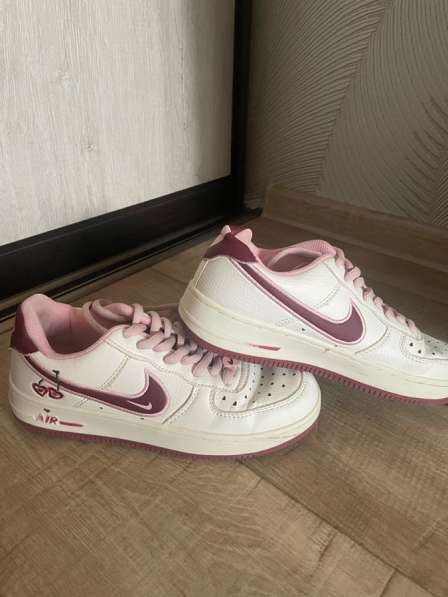 Кроссовки найк в Костроме