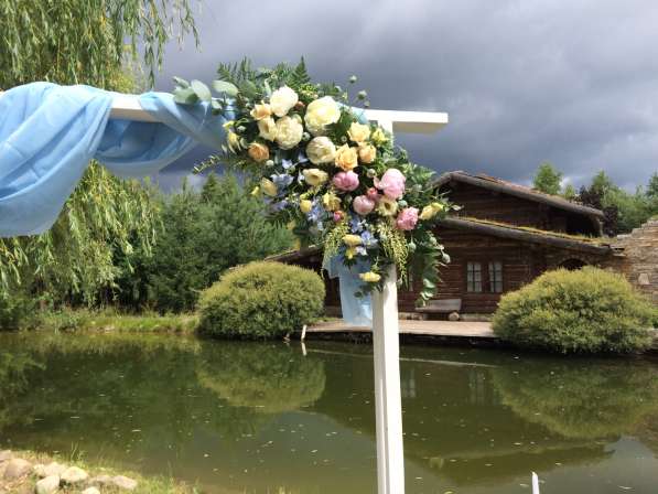 Свадебный флорист, букет невесты, оформление зала, цветы в Бронницах фото 10