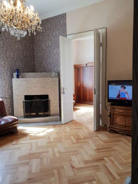 Сдается 3 комнатная квартира на Марджанишвили в г. Тбилиси в фото 10