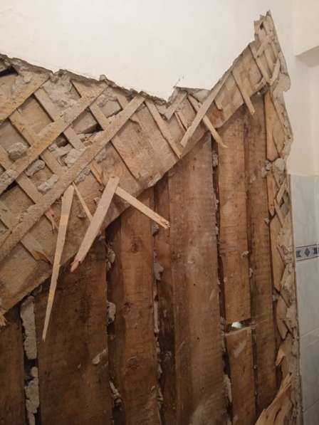 Демонтаж деревянных перегородок в Новосибирске фото 3