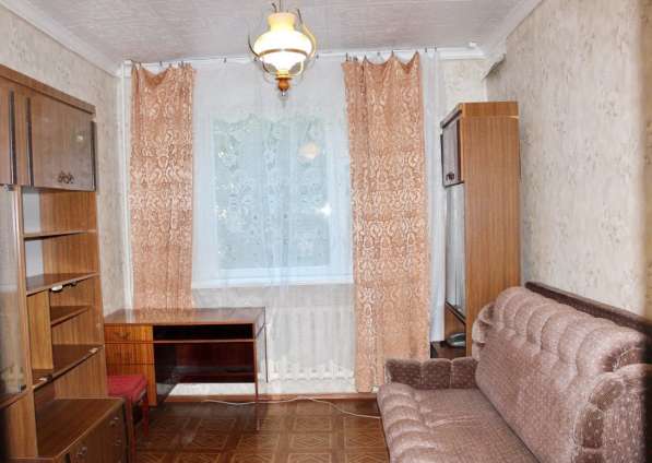 Продам двухкомнатную квартиру в Ростов-на-Дону.Жилая площадь 52 кв.м.Этаж 2.Дом панельный.