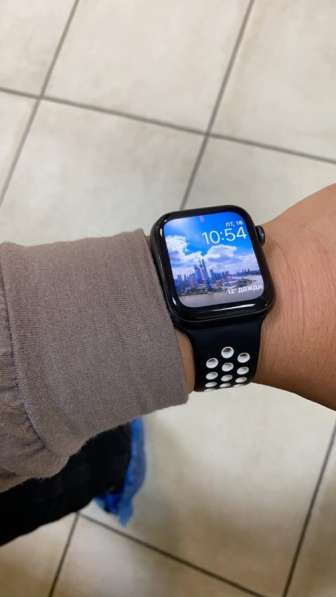 Apple Watch 5 идеальное состояние