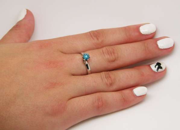 Золотое кольцо с синим бриллиантом 0.52 карата. в Москве фото 4