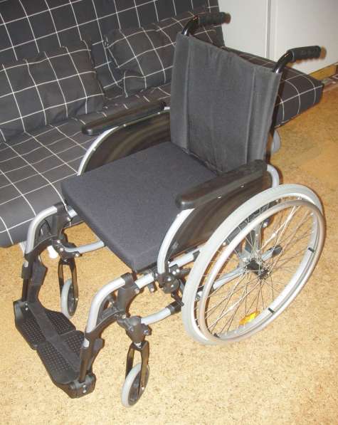 Кресло - коляска инвалидное Otto Bock Старт новое