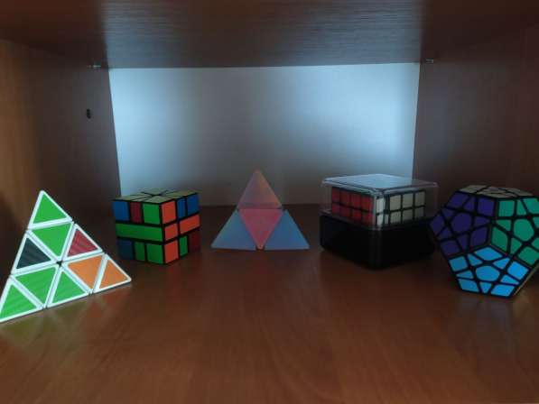 Продам Кубик Рубика (см. внутри)