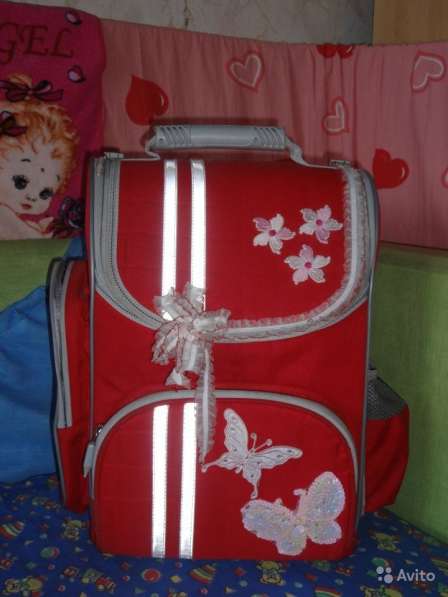 Ранец или рюкзак школьный для девочки