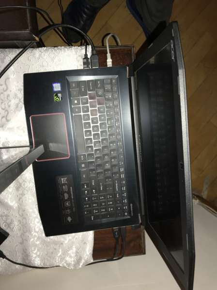 Acer Helios 300 gaming laptop в фото 4