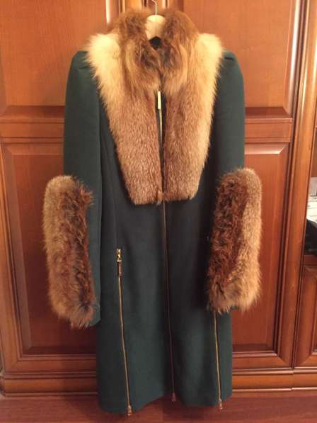 Зимнее, меховое женское пальто в Москве фото 3