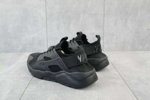 Кроссовки Nike Huarache A 948 -1 Цвет чёрный. Есть акция в 