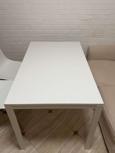 Продажа стола и стульев