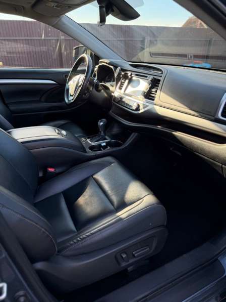 Toyota, Highlander, продажа в Москве в Москве фото 3