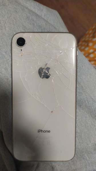 Iphone xr 128 гб в Москве