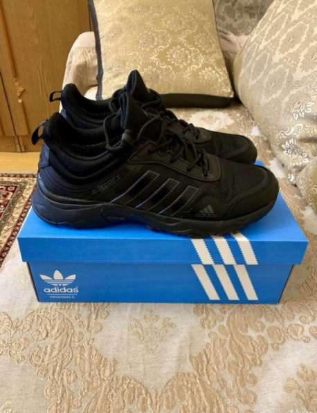 Кроссовки мужские Adidas