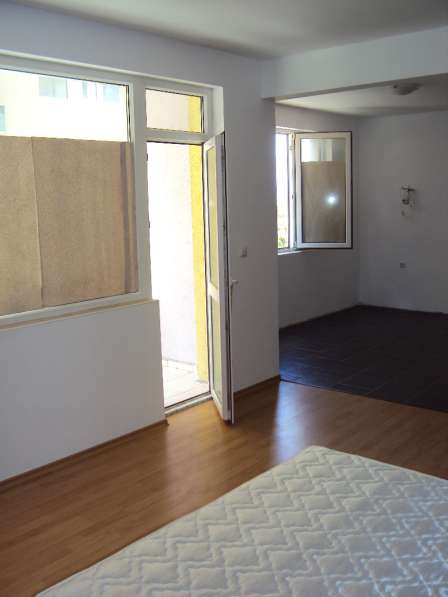 Продаем квартиру в Болдарии, г. Поморие,первая линия,54 кв.м в фото 3