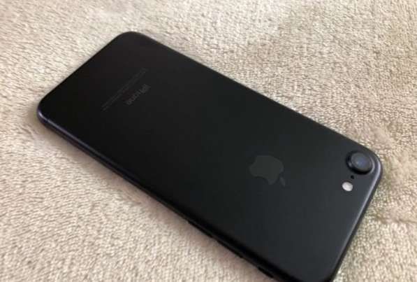 32gb black. Iphone 7 32 ГБ черный. Айфон 7 Джет Блэк 32гб. Айфон 7 32гб черный. Айфон 7 32 ГБ черный мат.