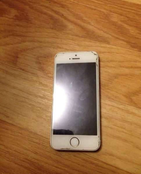 IPhone 5s в Бору