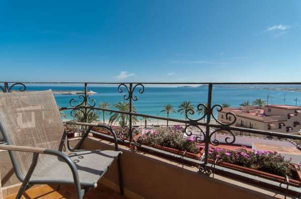 Продаётся отель-бутик на берегу моря в Испании