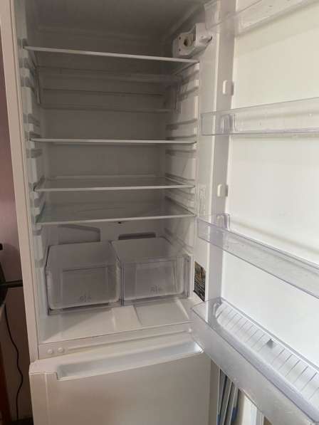 Продам бу холодильник в Владивостоке фото 3