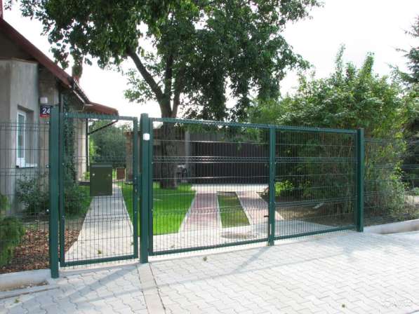 Откатные и распашные ворота из сварной 3Д сетки в Краснодаре фото 3