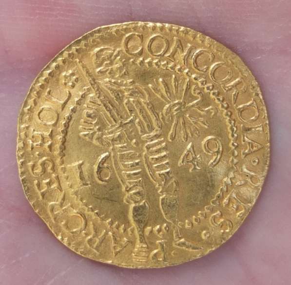 Золотая монета голландский червонец 1649 года в Ставрополе фото 9