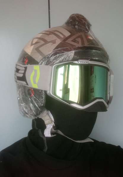 Мотошлем в Москве фото 9