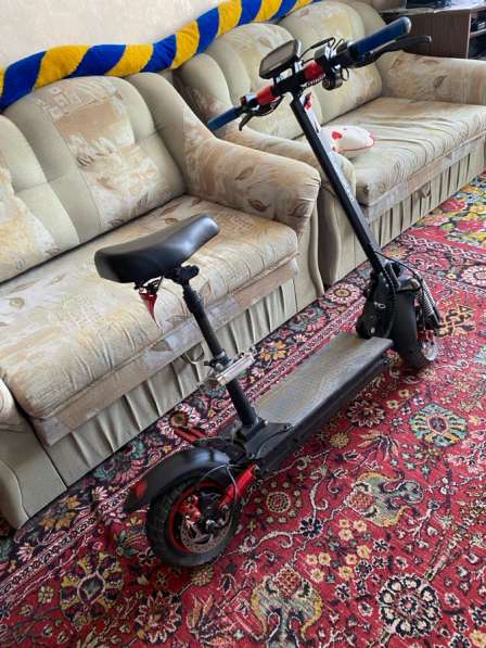 Продам электросамокат KugooKirin Max Speed в Челябинске