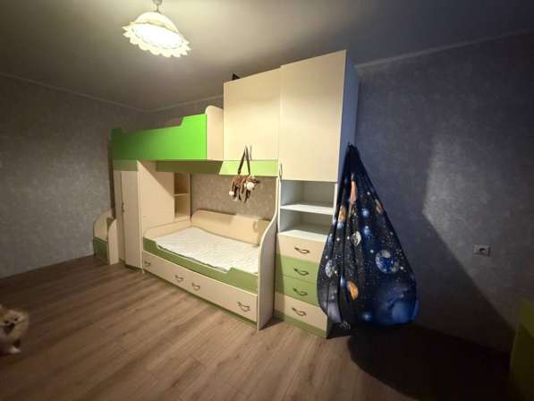 Продается детская двухъярусная кровать