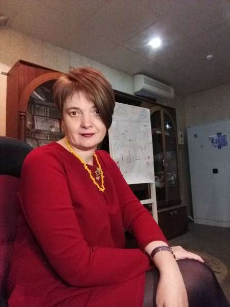 Лилия, 40 лет, хочет познакомиться – Брачное агентство кузница счастья