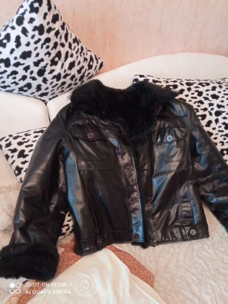 Продам кожаную куртку в Санкт-Петербурге фото 3