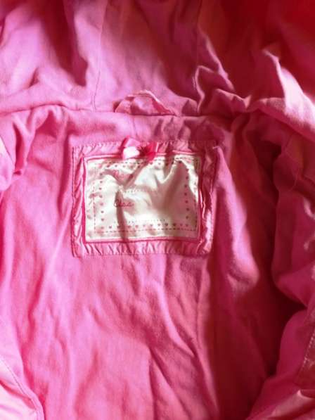 Куртка розовая весна-осень, на 1.5-2.5г, б. у в фото 4