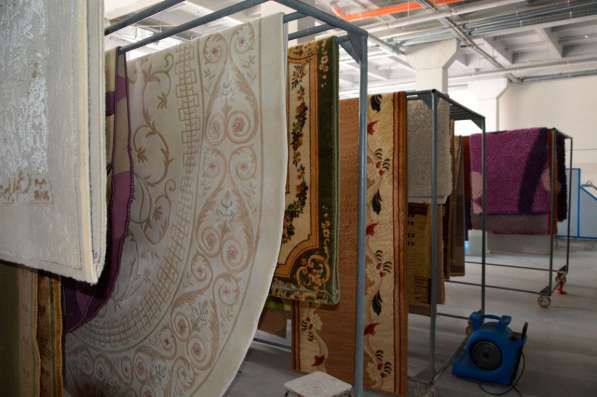 Стирка ковров от 100 м2. Доставка бесплатно в Новосибирске