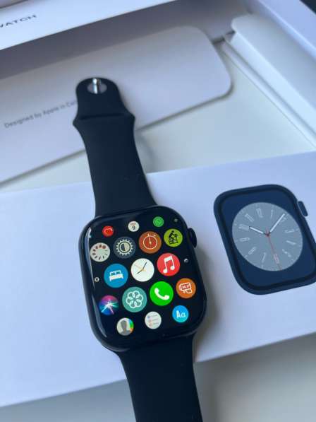 Купить часы Apple Watch 8 45 mm