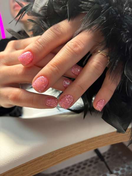 Маникюр педикюр в Санкт-Петербурге фото 3