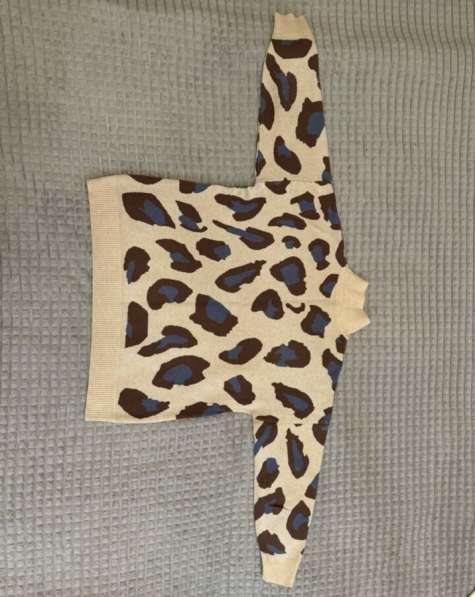 Свитер женский в Санкт-Петербурге