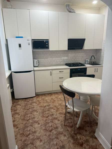 Сдам посуточно 2 х комнатную квартиру в фото 13