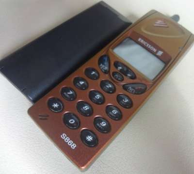 сотовый телефон Ericsson S868