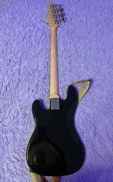 Бас гитара Ashtone AB-10 SB в Смоленске