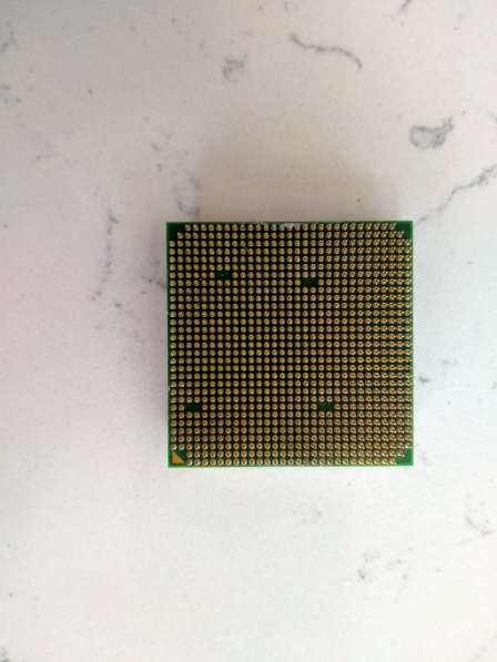 Процессор AMD Athlon 64. X2 4000+ в 