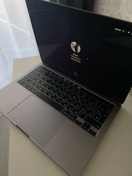 Apple MacBook Pro 13 2020 i5 в Москве фото 8