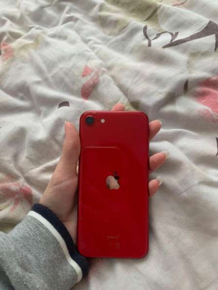 Iphone se 2020 64gb в Москве